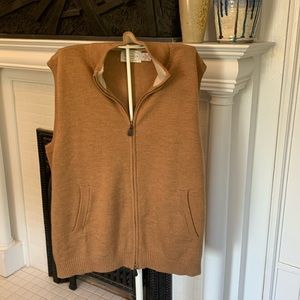 Men’s Jacob Miller extra fine merino wool golf vest.‎ Worn about 3x